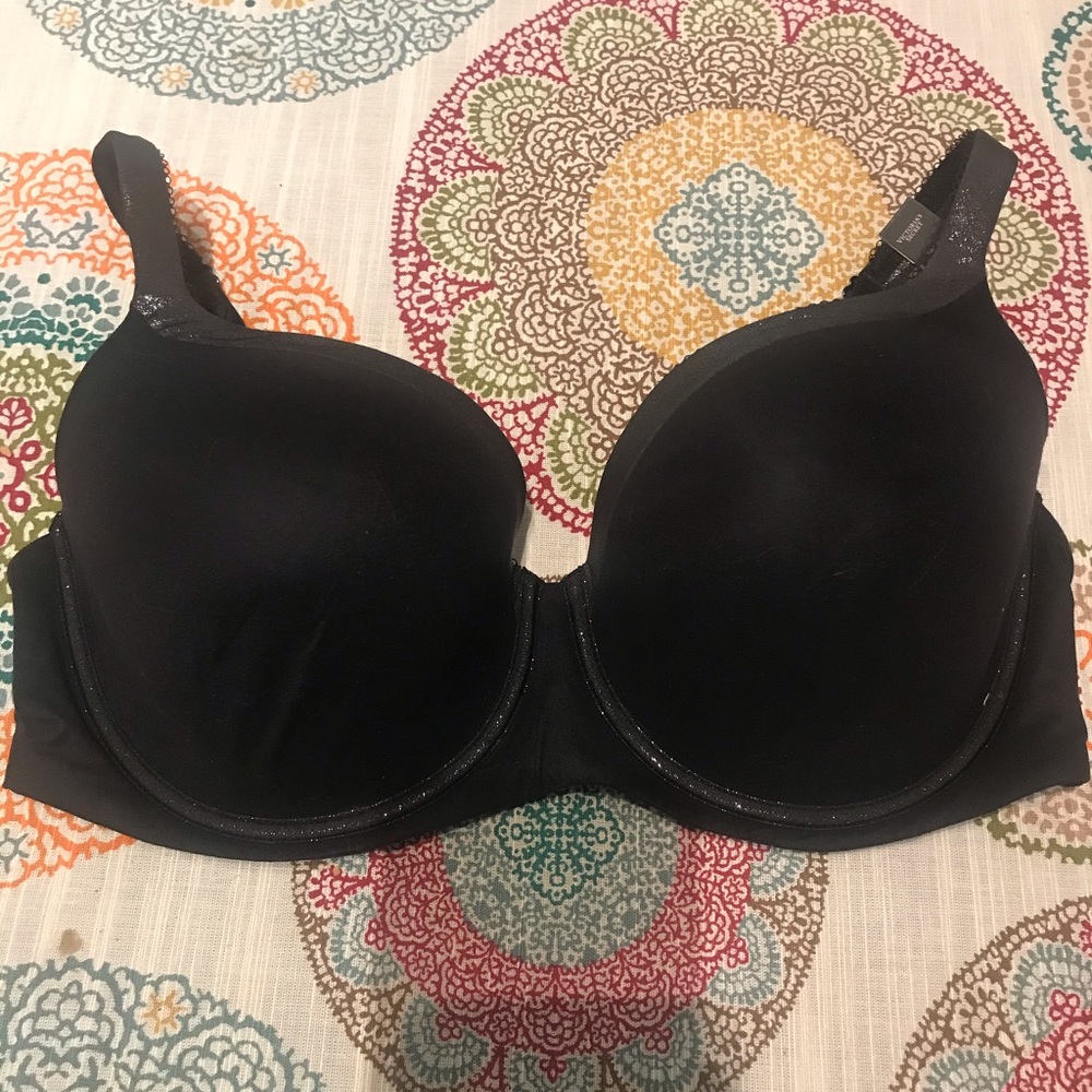 Victoria Secret Shimmer bra